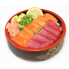 CH7 Chirashi saumon et thon sur un bol de riz vinaigré